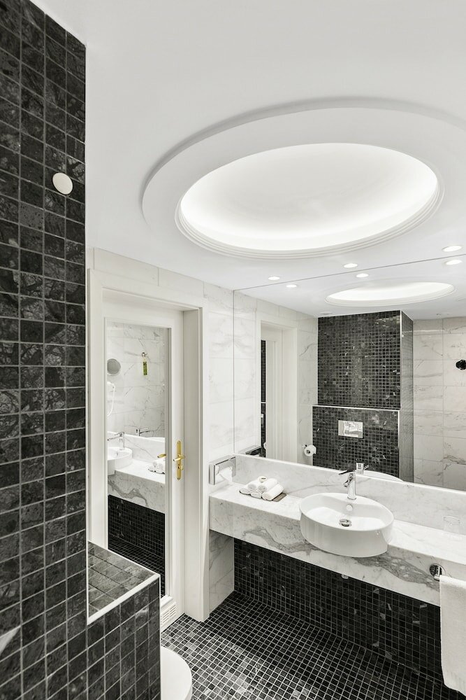 Фото Hotel Savoy