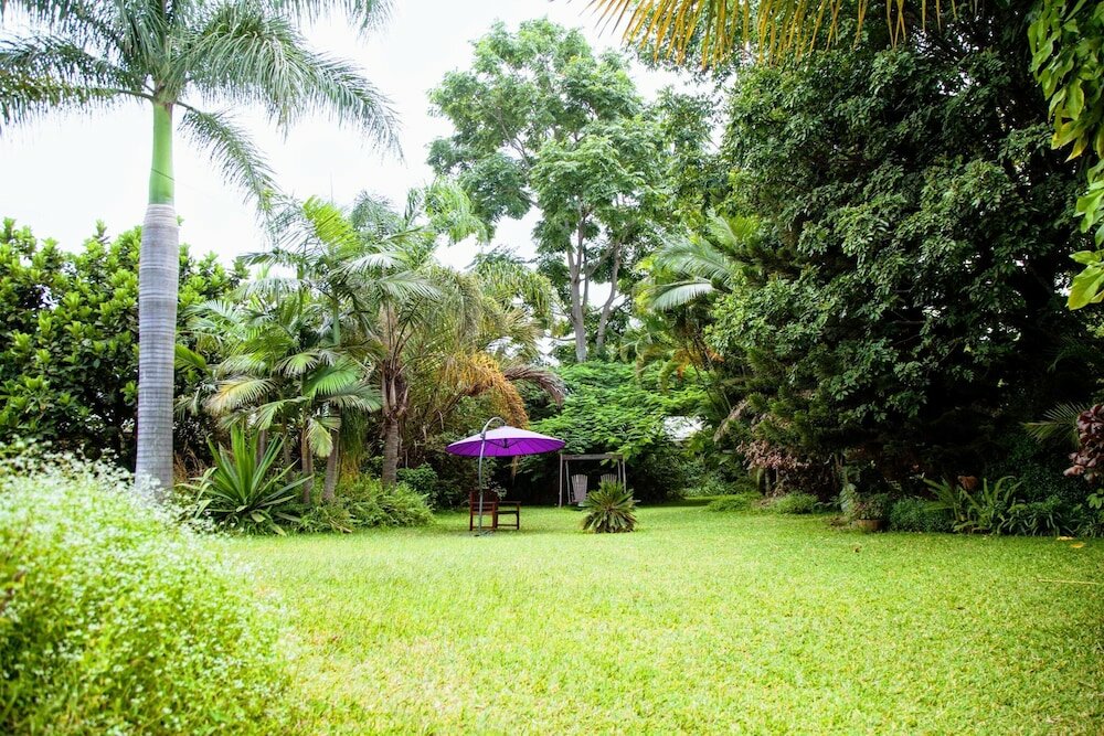 Фото Lush Gardens Apartment 2