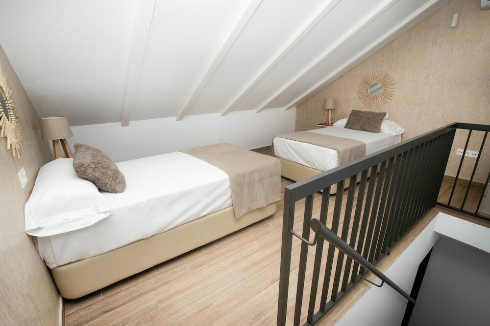 Фото Feelathome Mártires Apartments