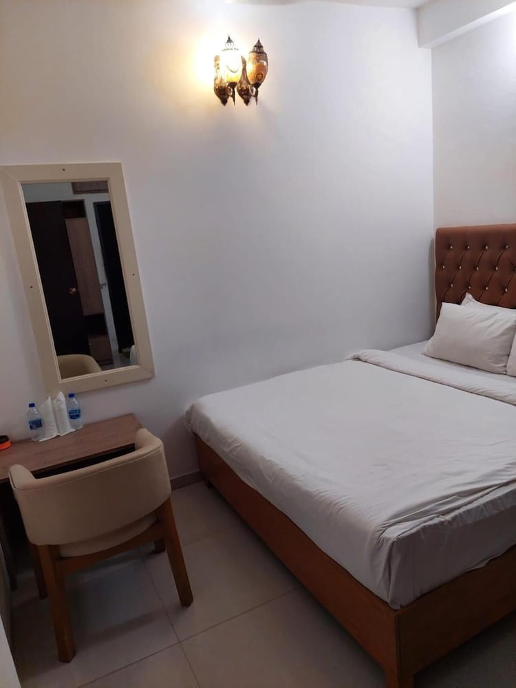 Фото Hotel Blue Castle