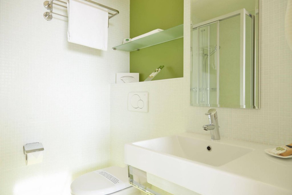 Фото Le Leman Hotel