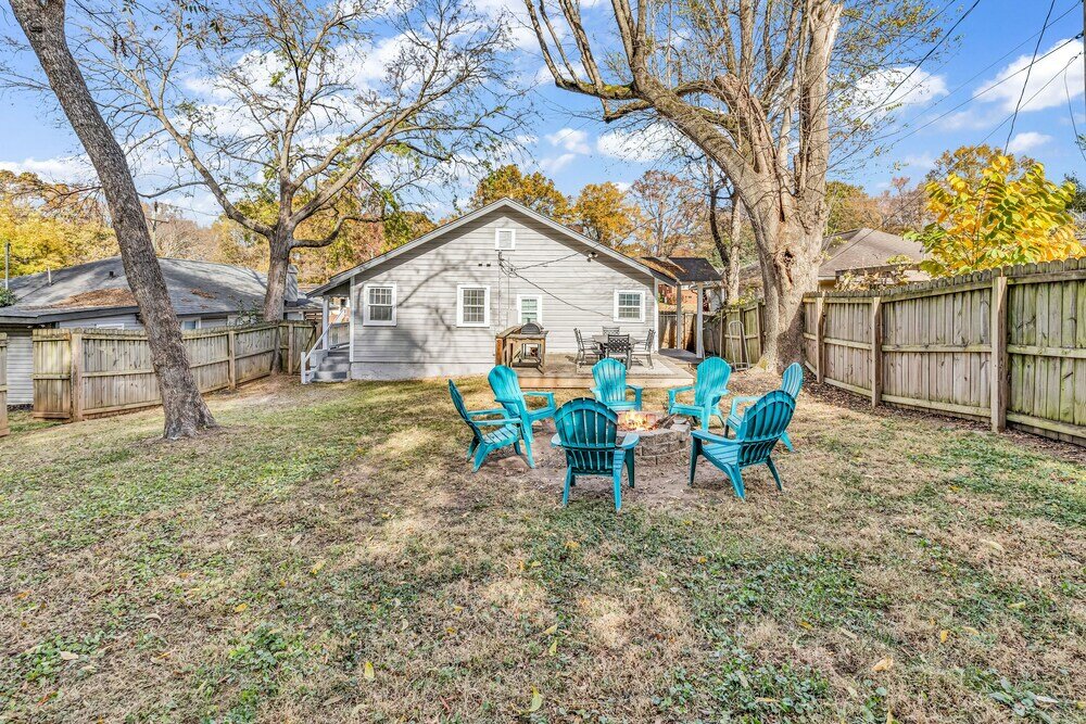 Фото Bright and Modern Close to Everything