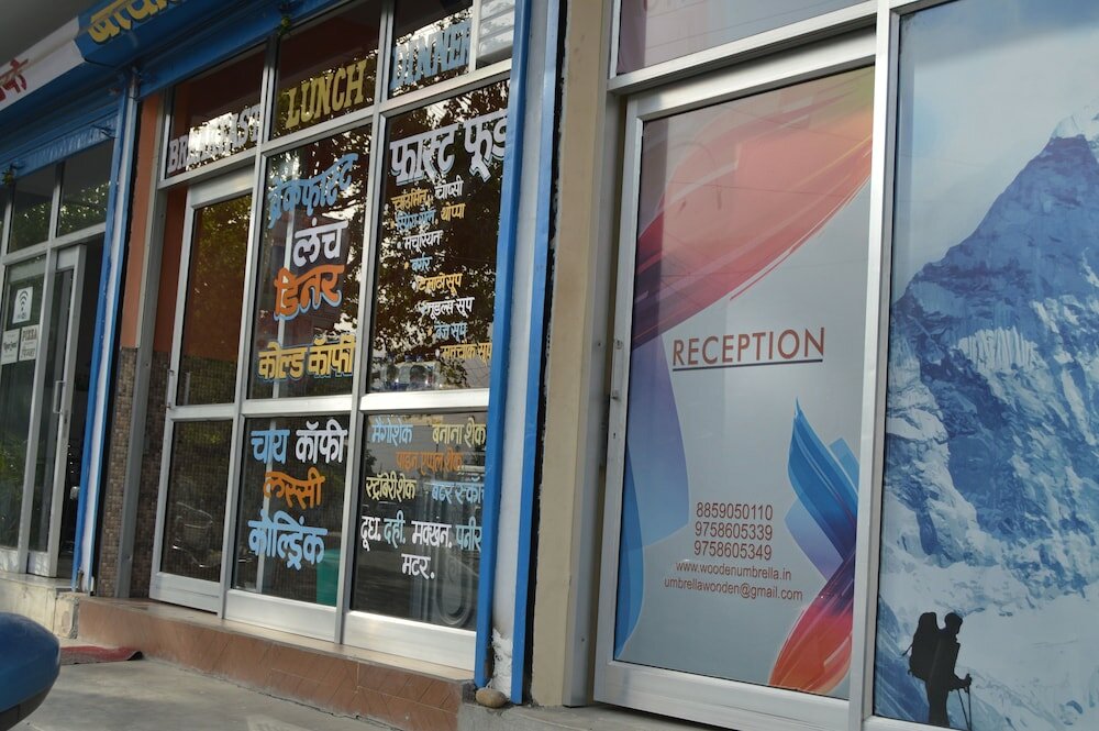 Фото Hotel Wooden Umbrella