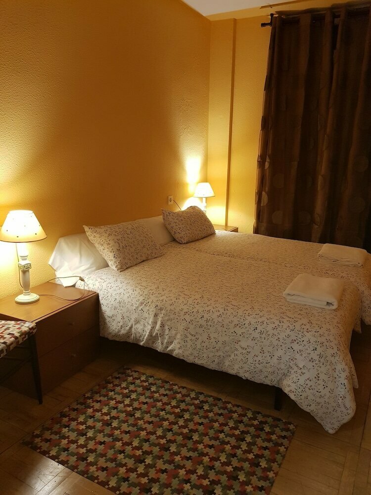 Hotel Hostel Rúa 35, Leon, photo