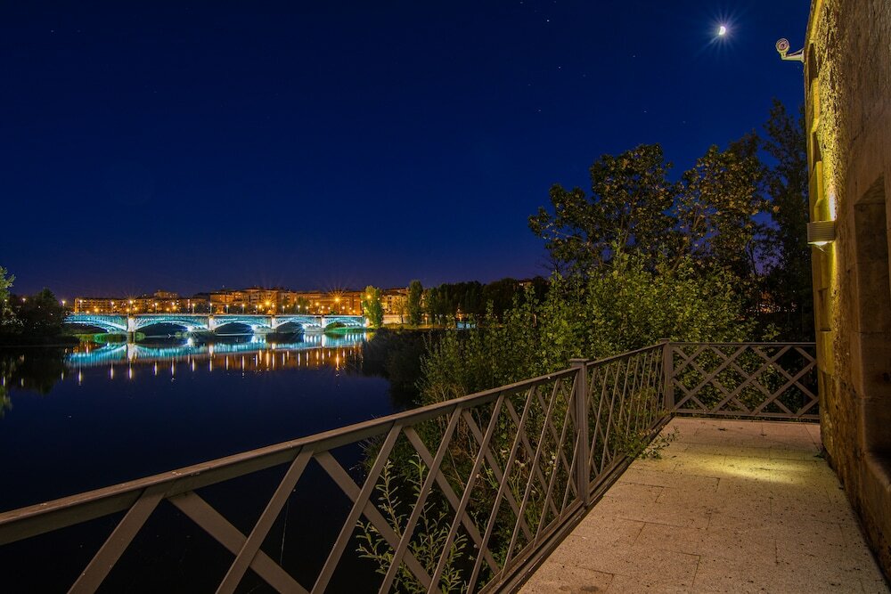 Фото Hospedium Hotel Casino del Tormes