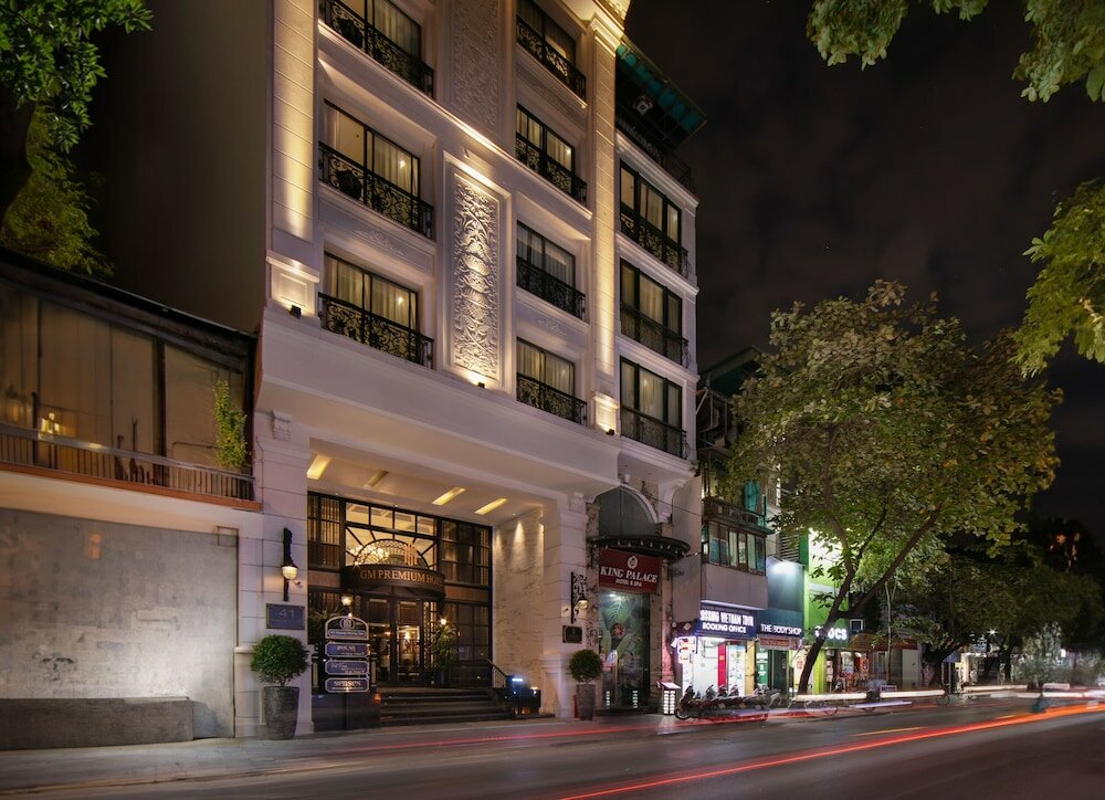 Фото отеля 1