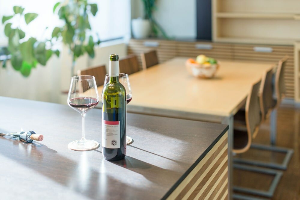 Фото Venus Apartments - Parliament I