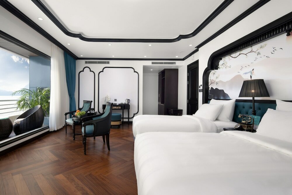 Фото Catherine Cruises