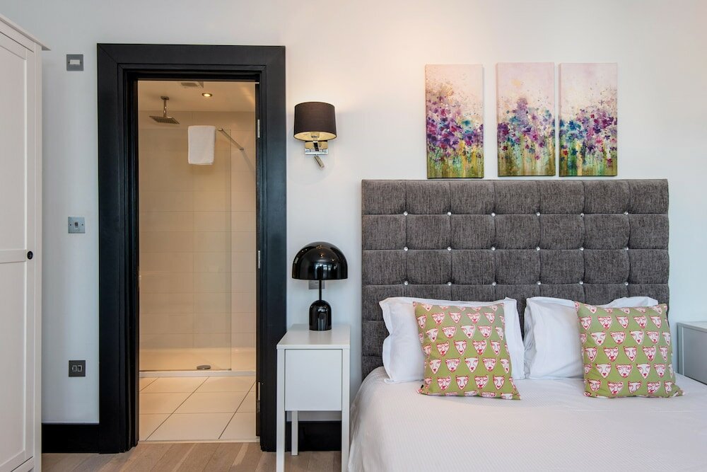 Фото Heinze Building by City Living London