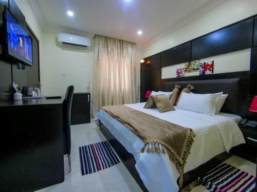 Гостиница Witsspring Suites в Лагосе