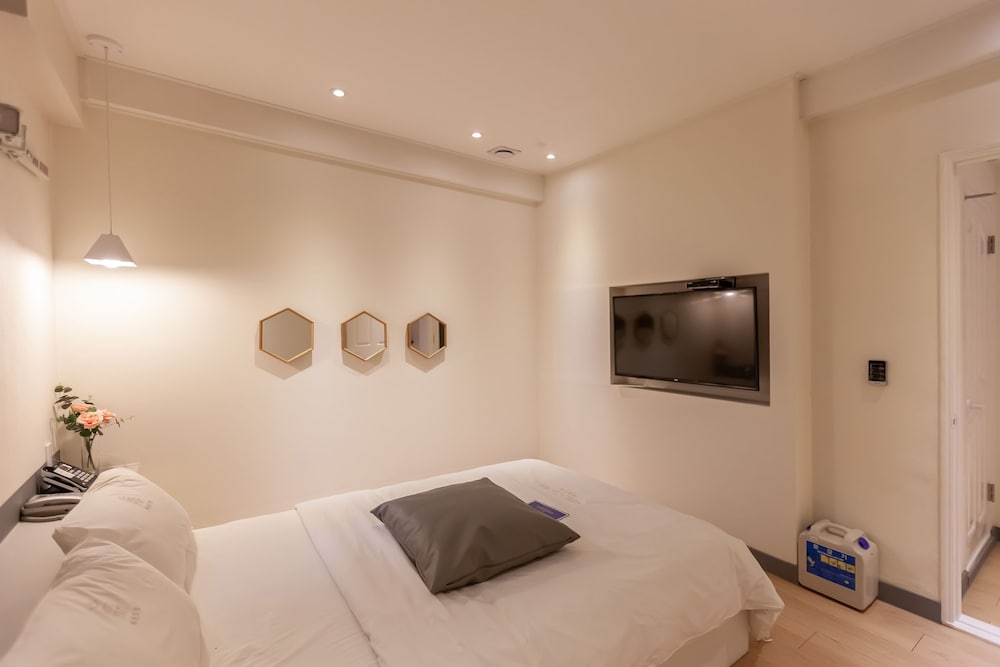 Фото Busan Haeundae Hotel A