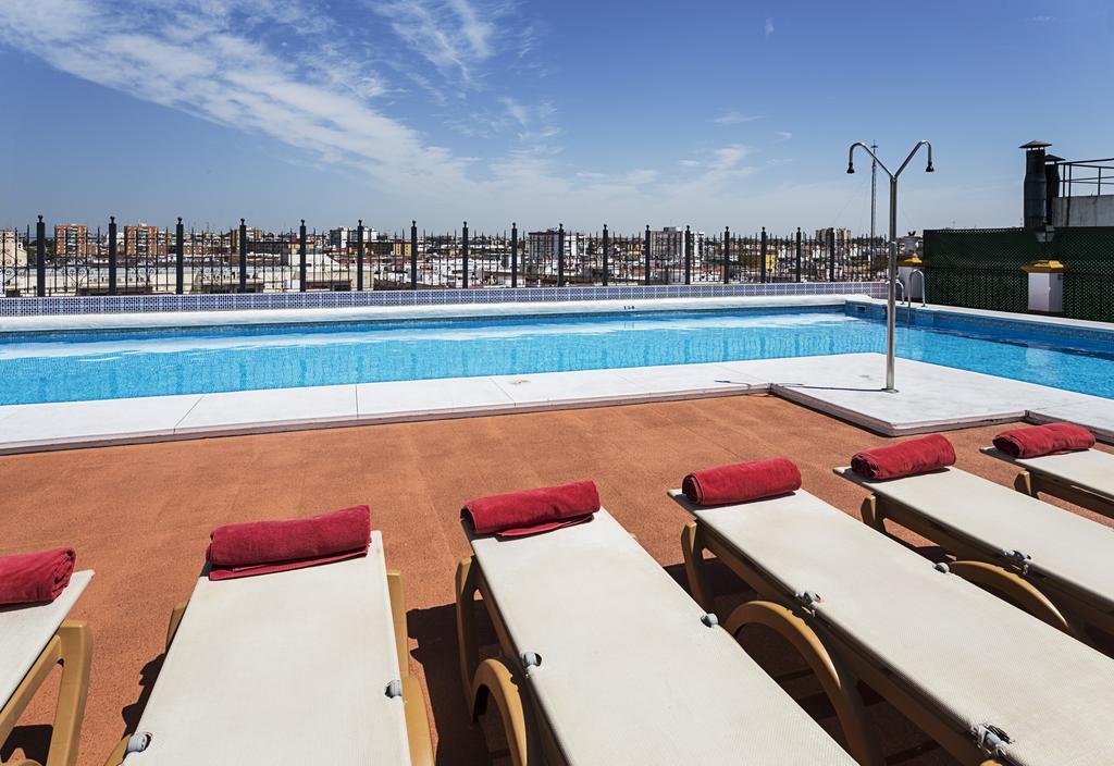 Фото Exe Sevilla Macarena