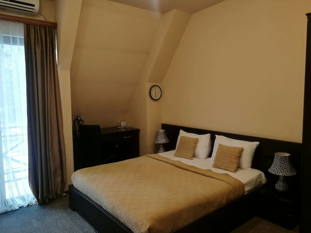 Фото Hotel Diplomat