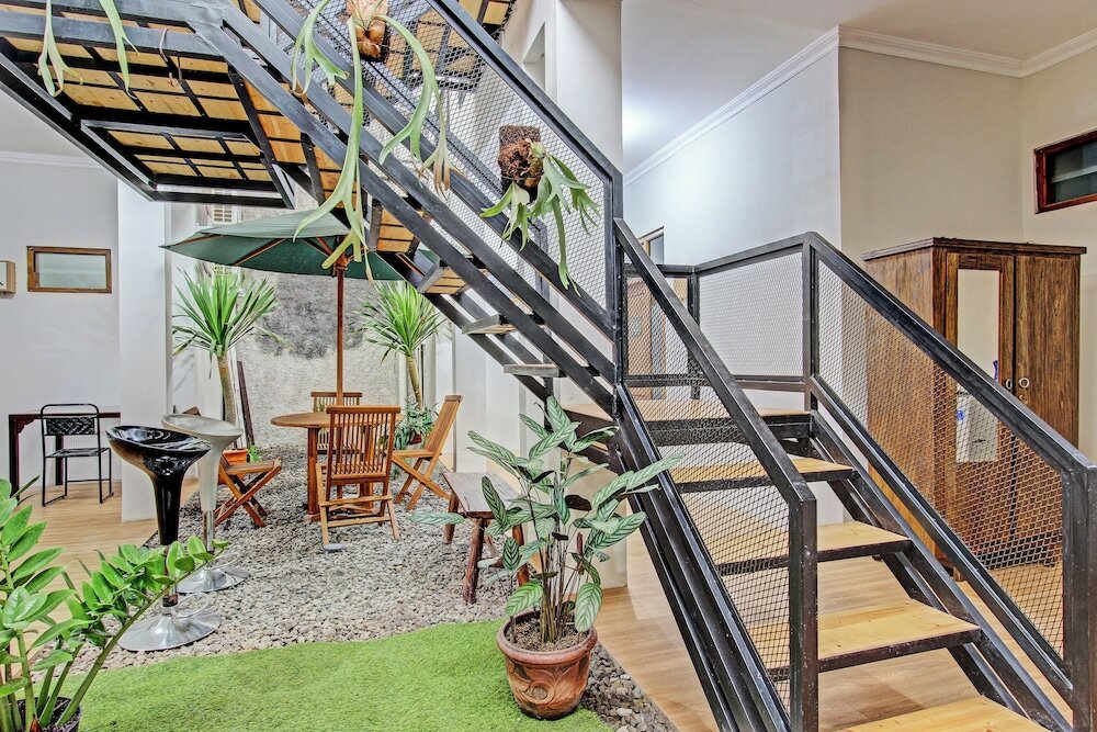 Фото Oyo 92757 Ndalem Pusponyidro Syariah