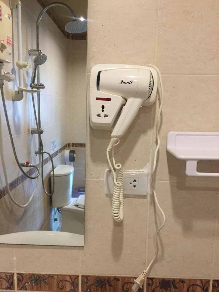 Фото Livit70's hotel & hostel