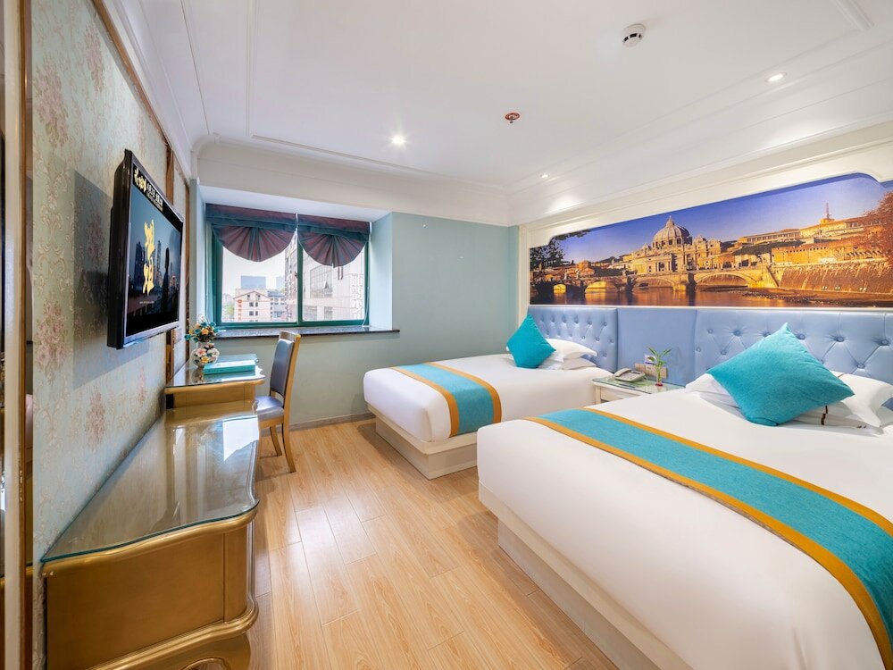 Фото YiWu Defeng Hotel