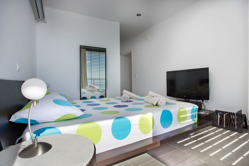 Фото 600m² homm Luxury Villa Sea Side Evia 16ppl