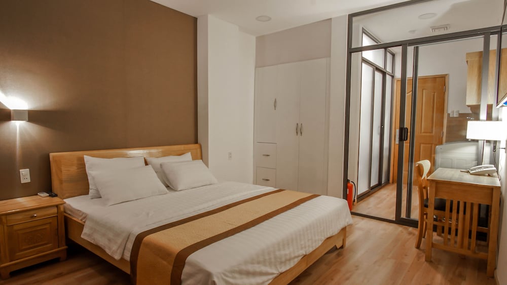 Фото Artmio Hotel Apartment & Cafe