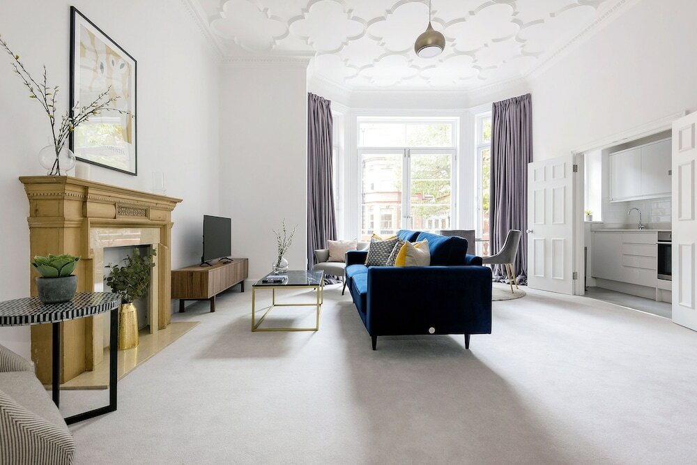 Фото 3 Sloane Gardens by UnderTheDoormat