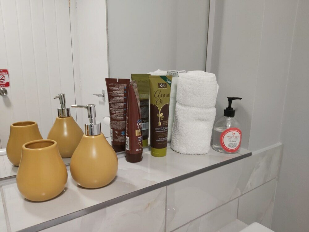 Фото White Door Malt-Huku Kwetu