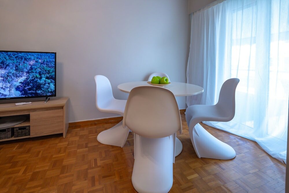 Фото Artemis Deluxe Athens City Center Apartment