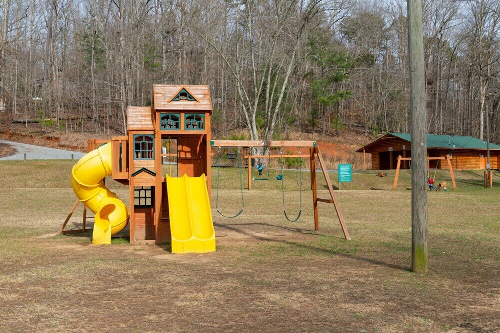 Фото Leisure Bear Lodge