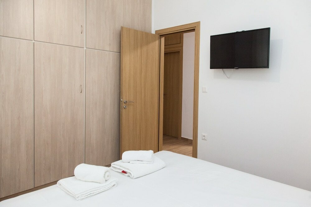 Фото Beautiful new apartment in Petralona