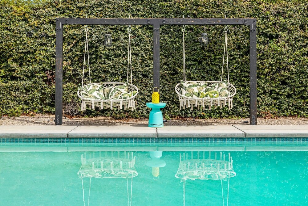 Фото The Blush & Beverly