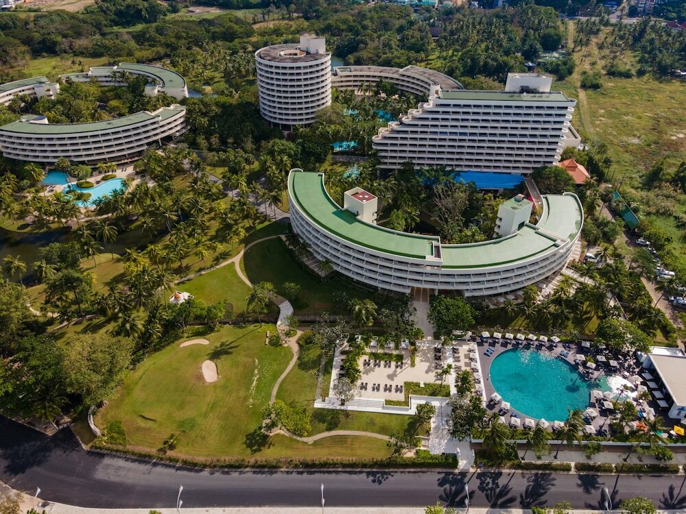 Hotel Pullman Phuket Karon Beach Resort, Phuket Province, photo