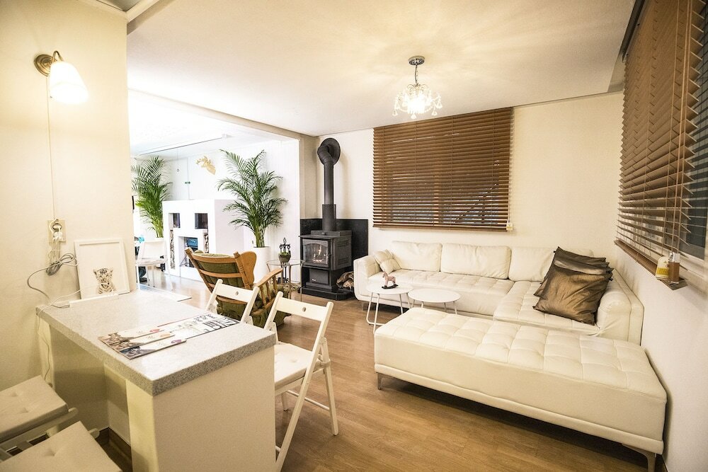 Фото Joy Hasla Sg