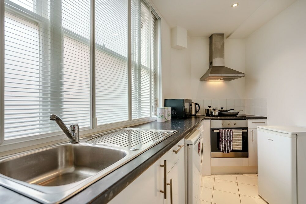 Фото Hill Street Mayfair Apartments