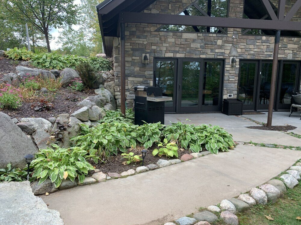 Фото Mitten Lake Hideaway