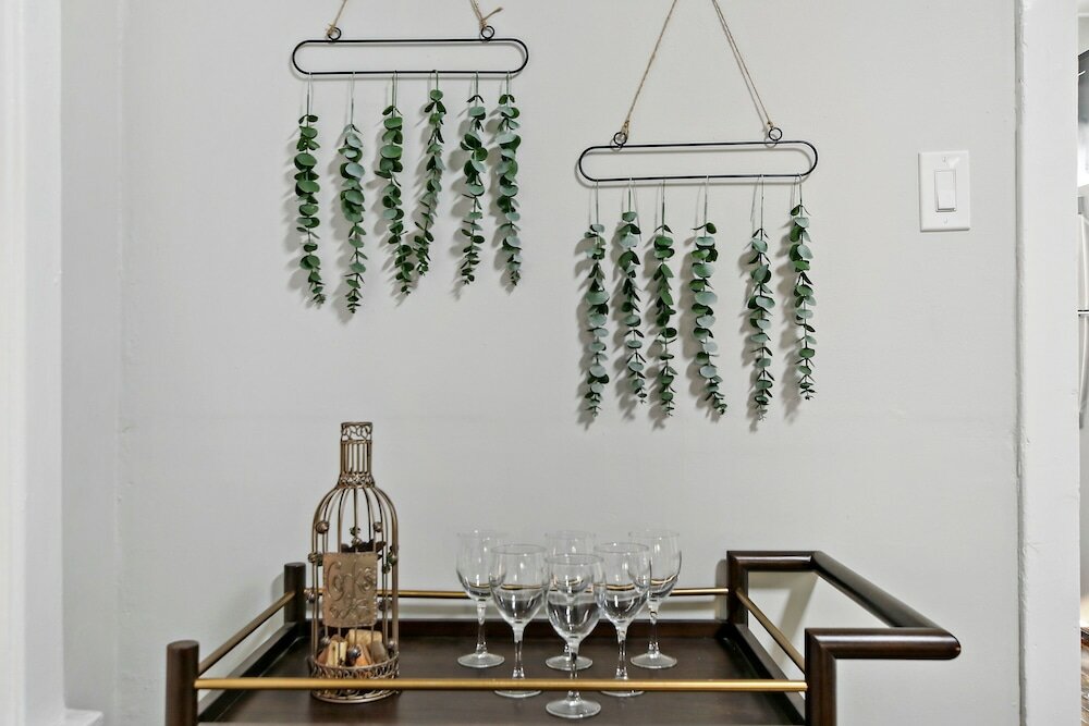 Фото 2br Comfy & Chic Sunnyside Apt near Shop