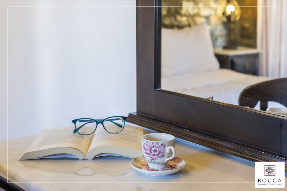 Фото Rouga Mountain Boutique Suites & SPA