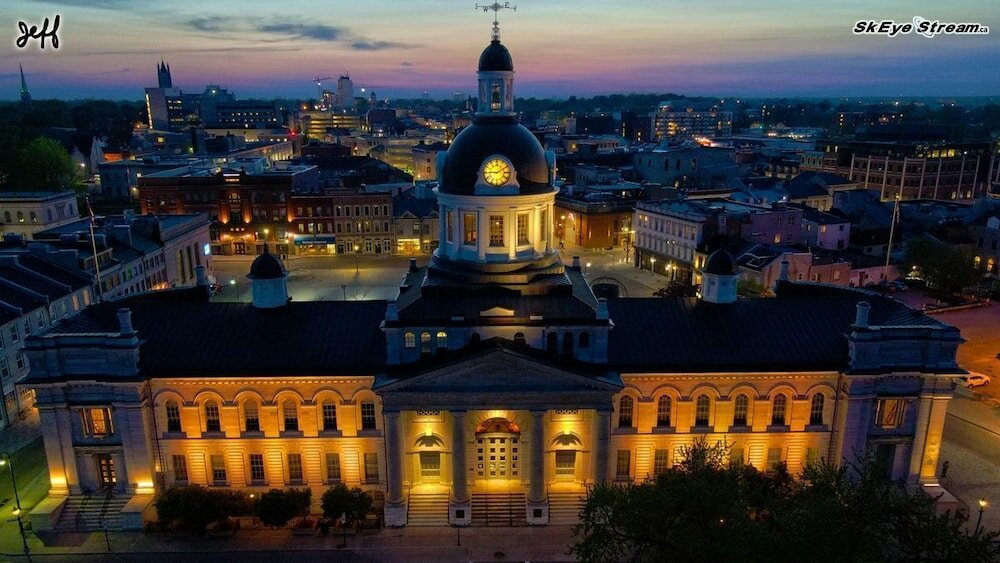 Фото Hochelaga Inn