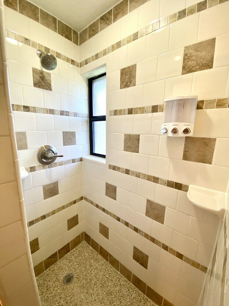 Фото Garage Studio near Oushc Hospital