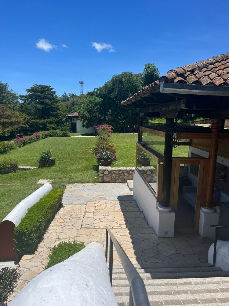 Фото Hotel Hacienda Villa Victoria