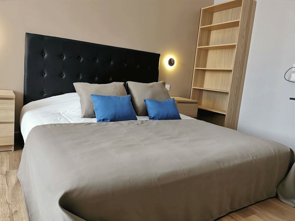 Фото Appart Hotel SPA Perpignan