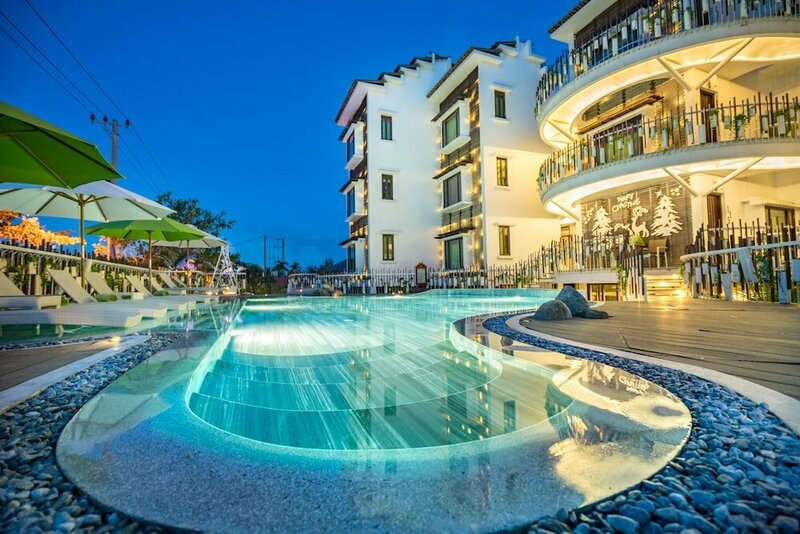 Гостиница Elites Riverside Hotel & SPA Hoi An в Хойане