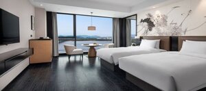 Гостиница Yiho Hotel