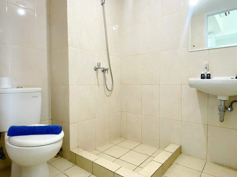 Фото Modern Look Studio At Springlake Summarecon Bekasi Apartment