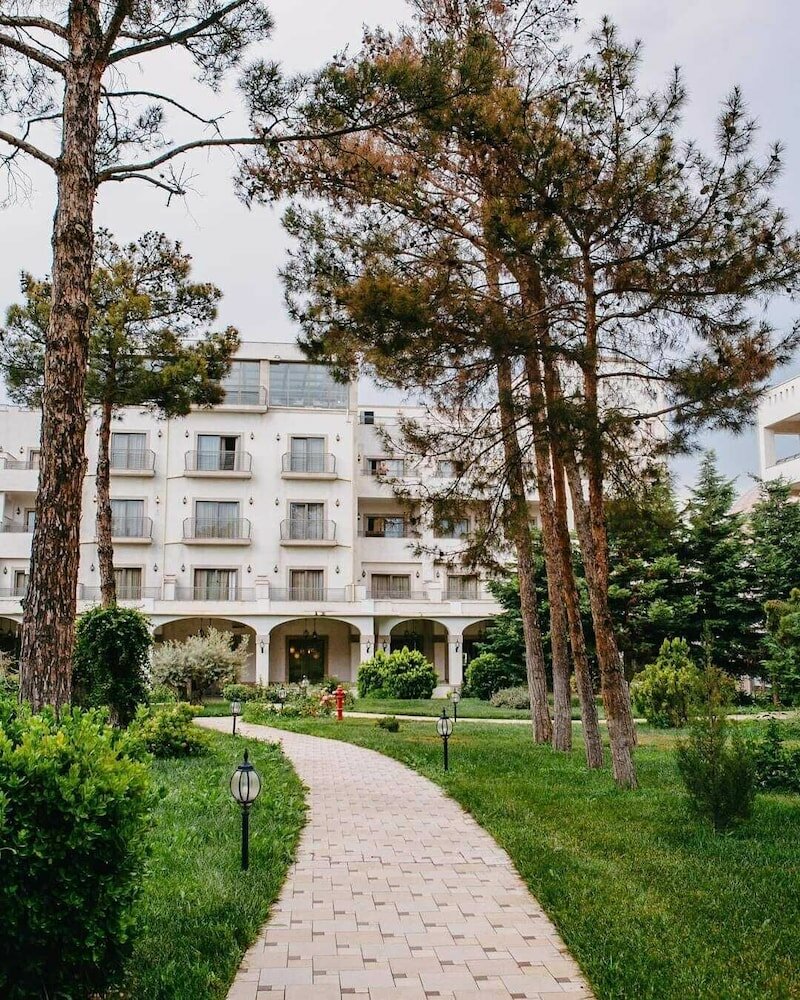 Фото Chinar Health Hotel Naftalan