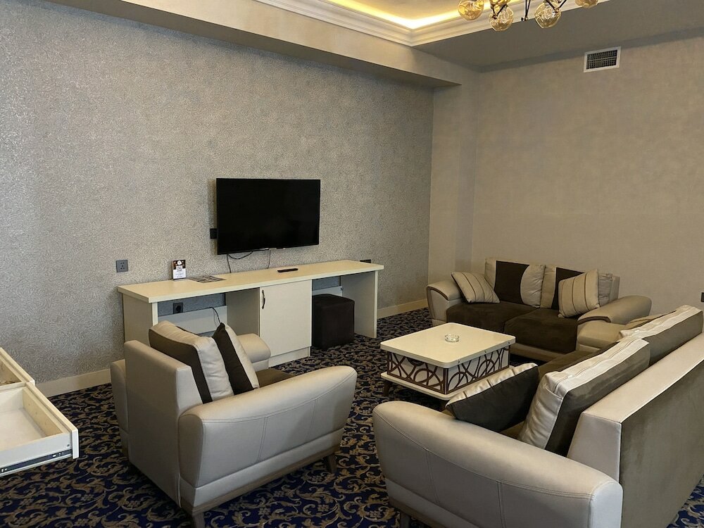 Фото Отель Wiseman Mont Inn