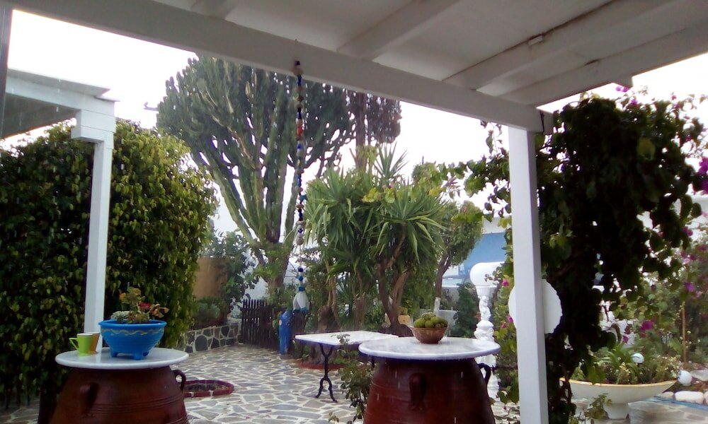 Фото Ricos Two bedroom House - Naoussa Paros