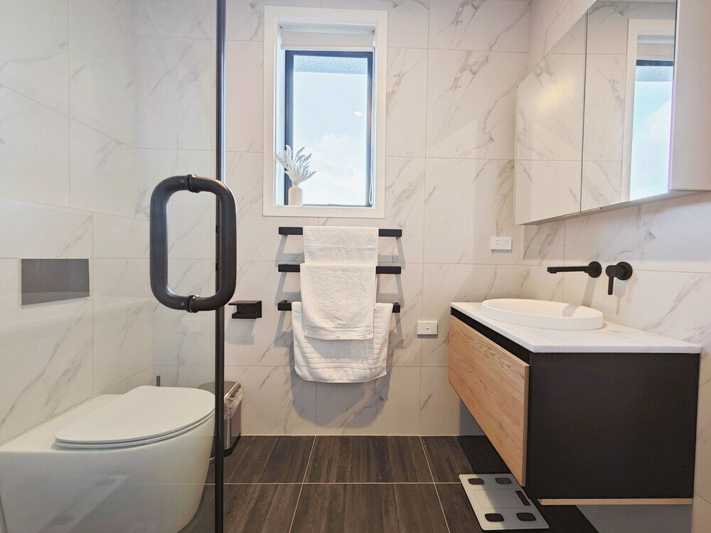 Фото Takapuna Brand new 3 Bedrooms