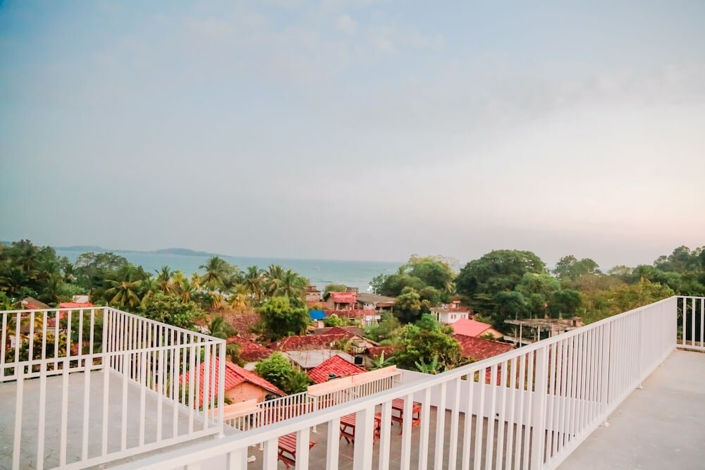 Фото Scenic Bay Weligama