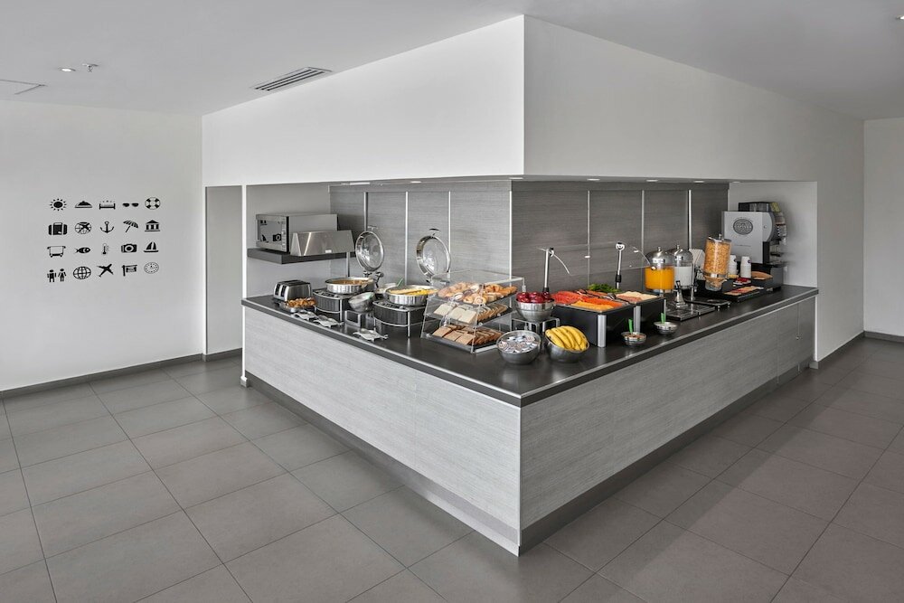 Фото City Express Junior by Marriott Aguascalientes Centro