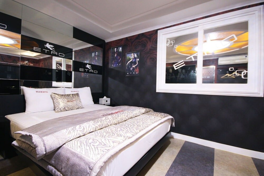 Фото Pohang Mundeok Elly