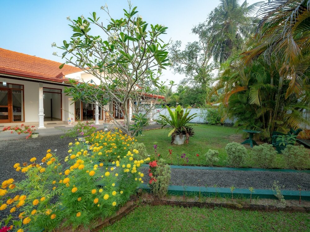 Фото Villa Araliya