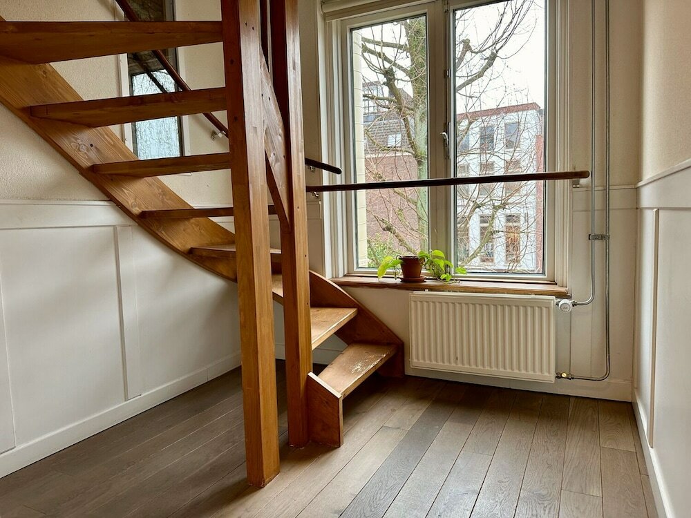 Фото Long John’s Hotel